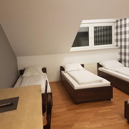 Duszka Hostel Варшава Екстер'єр фото