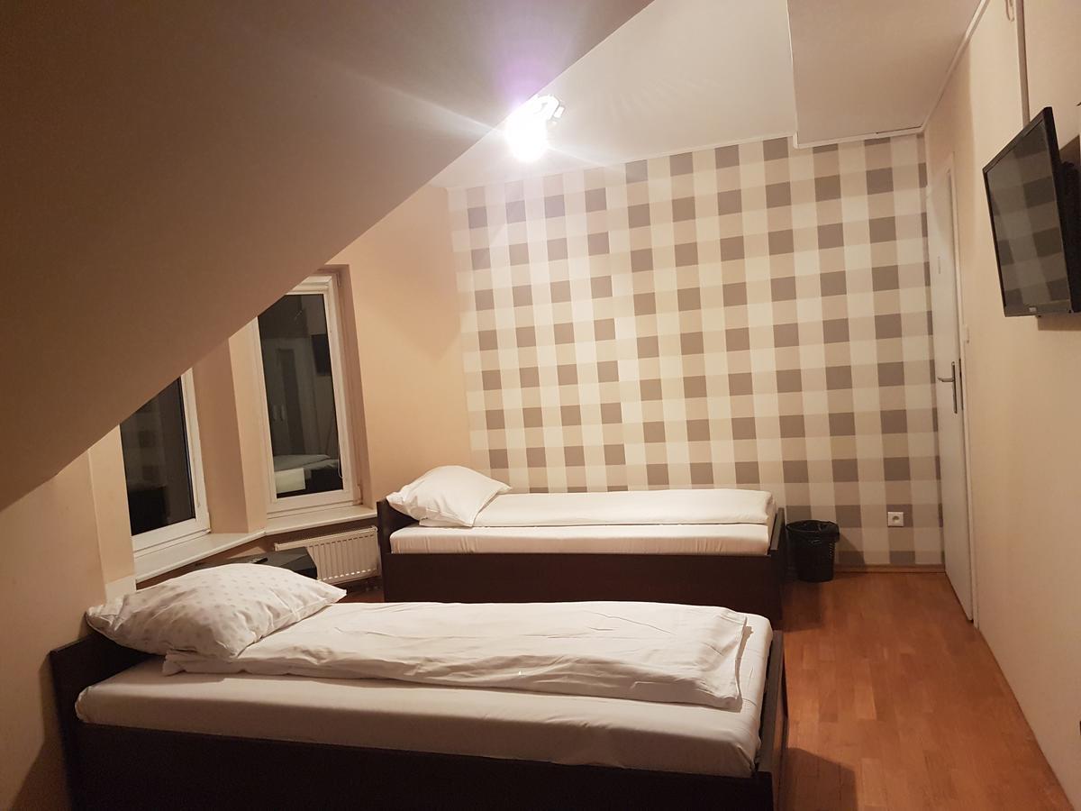 Duszka Hostel Варшава Екстер'єр фото