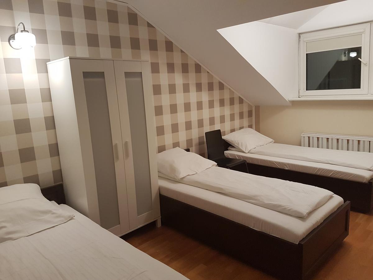 Duszka Hostel Варшава Екстер'єр фото
