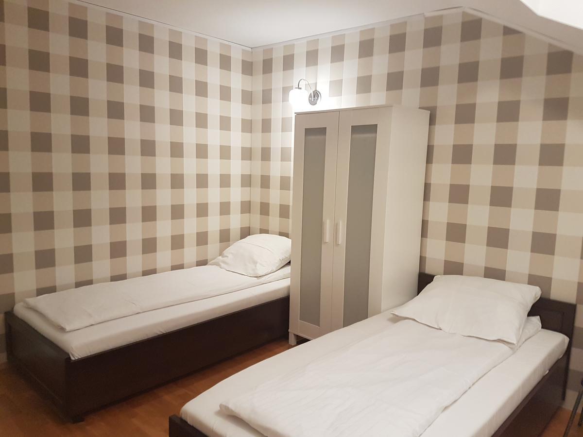 Duszka Hostel Варшава Екстер'єр фото