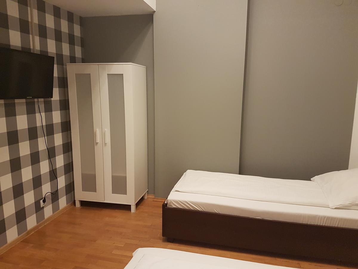 Duszka Hostel Варшава Екстер'єр фото